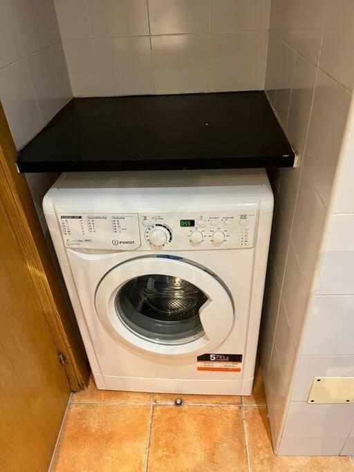Amazing Apt 1 Hab Para 4Pax En La Plaza De Chueca Madrid Exterior foto